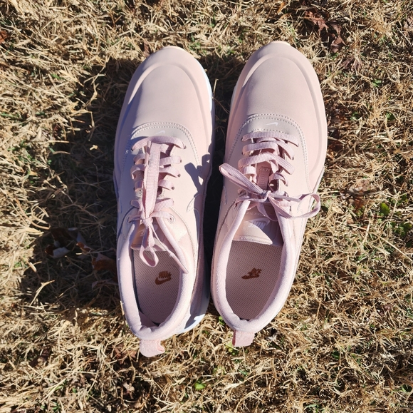 Nike Women's Air Max Thea Shoes - Picture 9 of 12